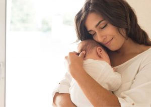 גמילה מהנקה: הכירו את התהליך המאתגר לאימהות ותינוקות